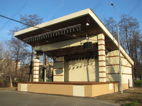 Строительство новой эстрады в Московском парке отдыха
